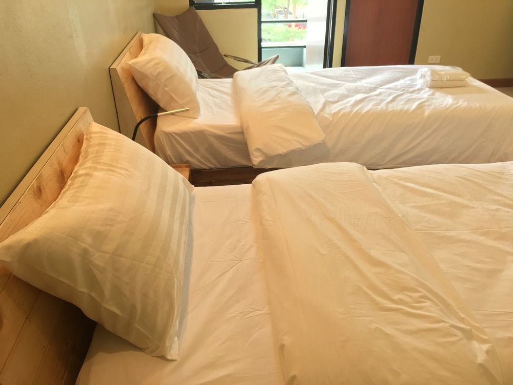 Room At Prachachuen Νονταμπουρί Εξωτερικό φωτογραφία