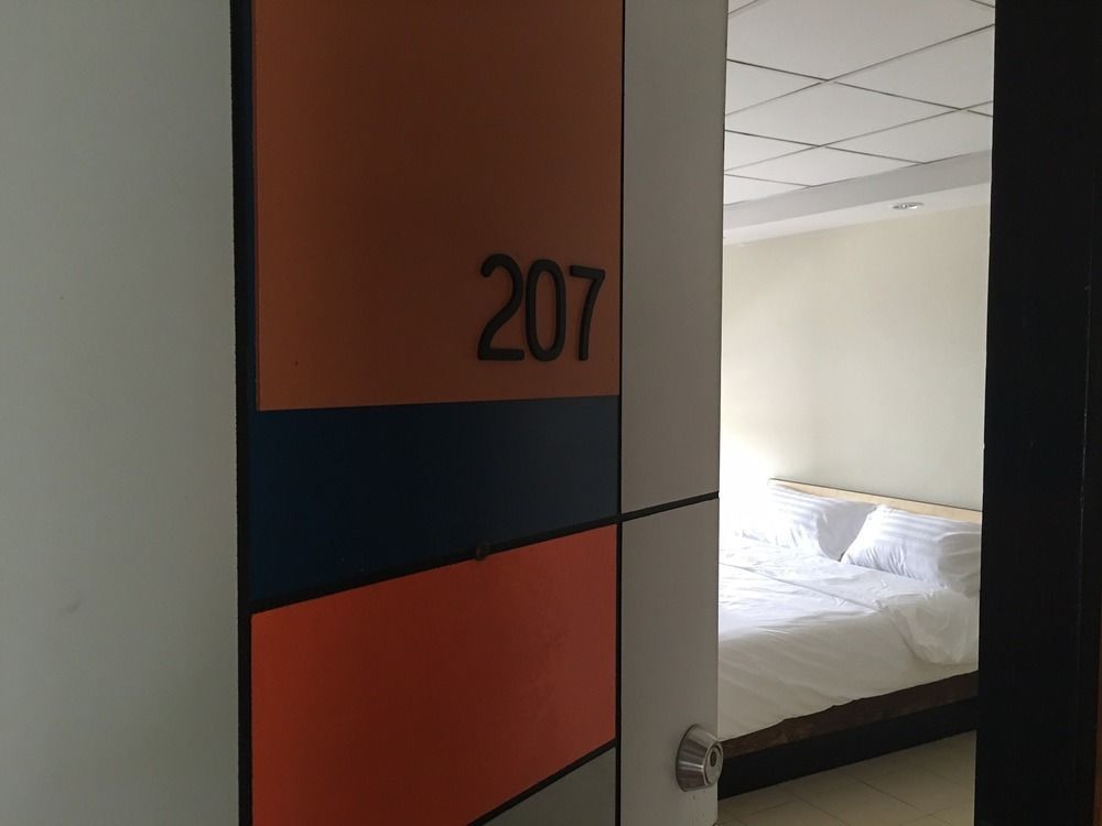 Room At Prachachuen Νονταμπουρί Εξωτερικό φωτογραφία